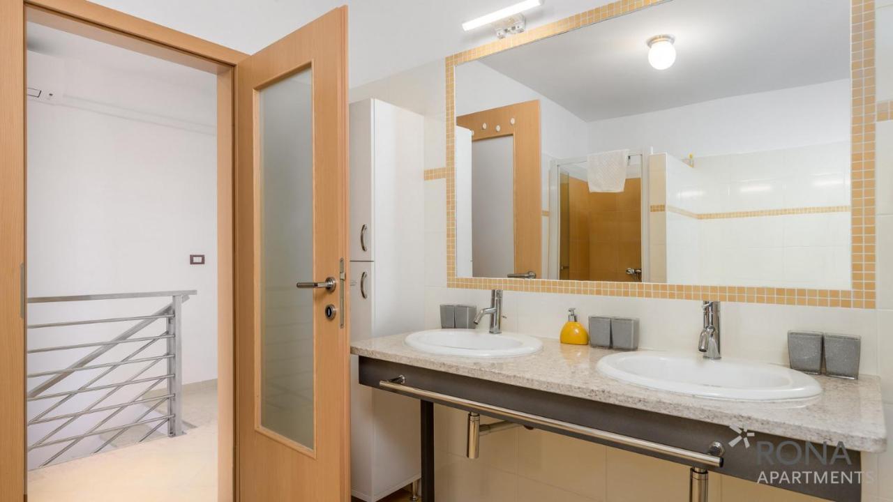 Rona Apartment Denis Umago Exterior foto